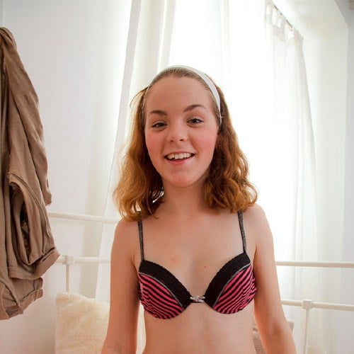 Порнозвезда: Aglaya (Аглая)