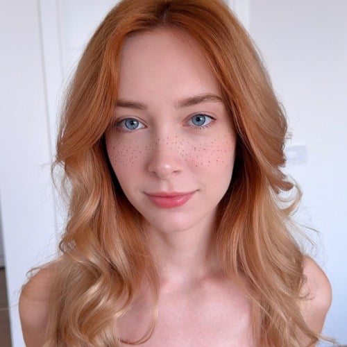 Порнозвезда: Loly Nebel (Лоли Небель)