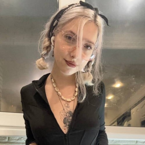 Порнозвезда: Lyalka Motanka (Лялька Мотанка)