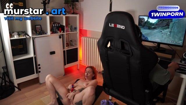 Может отвлечешься от доты и выебешь мою пизду