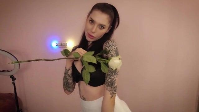 Дарите девушкам цветы, без повода и без причины ????